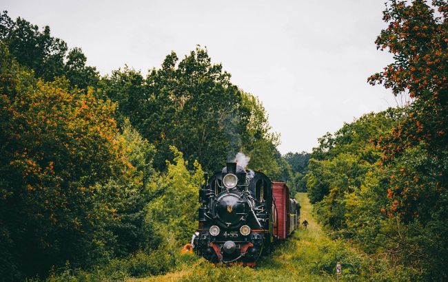 Europe erased them, but this Ukrainian town kept its narrow-gauge train