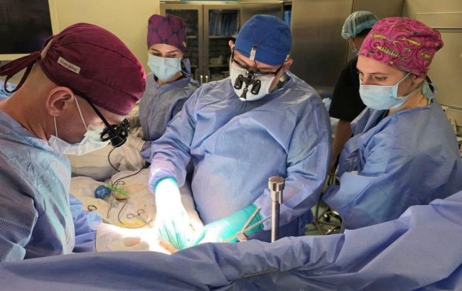 Kyiv surgeons save three kids with organs from 4-year-old amid Russian missile attacks