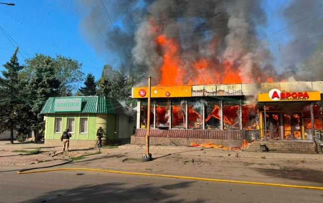 Russia strikes Ukraine's Sloviansk and Kramatorsk, leaving 10 injured