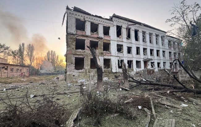 Russia bombs residential buildings in Ukraine's Kostiantynivka: People trapped under rubble