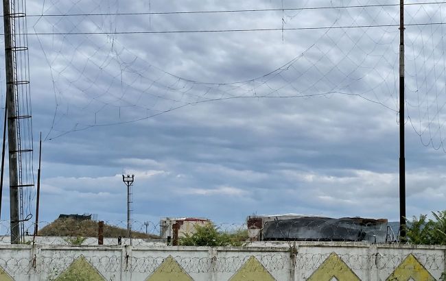Anti-drone nets fail to protect occupied Feodosia oil depot from Ukrainian strikes: Footage