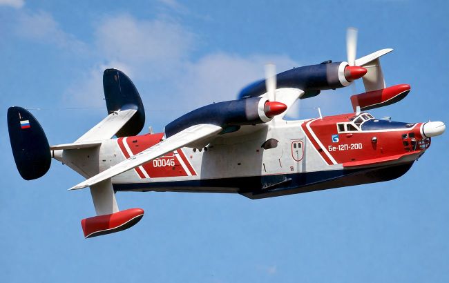 Ukrainian forces strike Be-12 amphibious aircraft