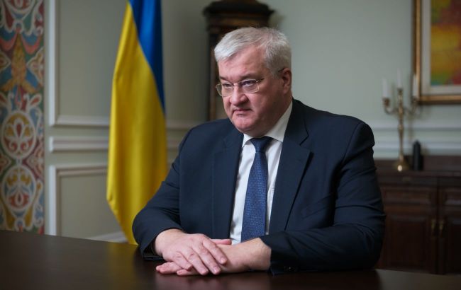 Ukraine holding the line and becoming global security player, FM says