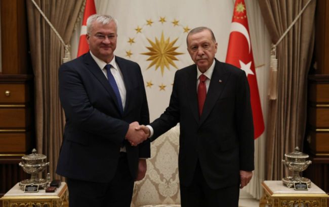 Ukrainian Foreign Minister holds closed meeting with Erdoğan: What was discussed