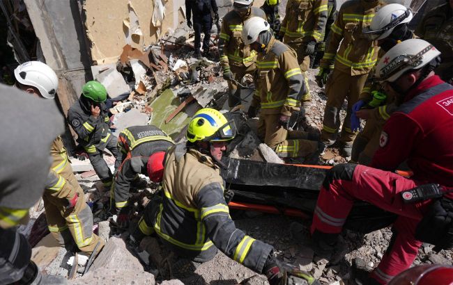 Russian attack on Kyiv: Death toll rises to 12, children among victims
