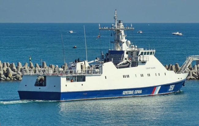 Satellite images reveal what remains of Russia's Izumrud ship after strike