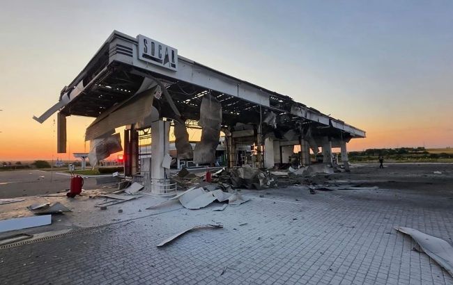 Russia hits SOCAR gas station in Mykolaiv region, Azerbaijan demands explanation