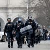 White House and Capitol being fenced off in case of riots