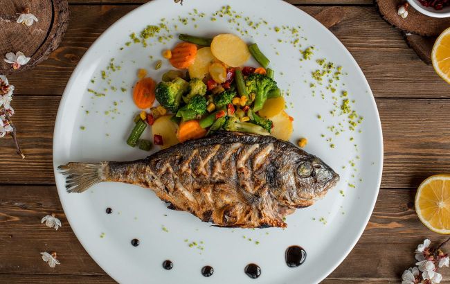Want better sleep? Ukrainian sleep doctor recommends these 6 foods