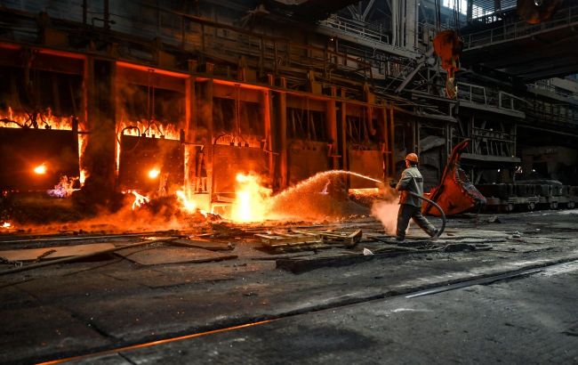 Russia strikes Zaporizhstal plant with four ballistic missiles, people injured