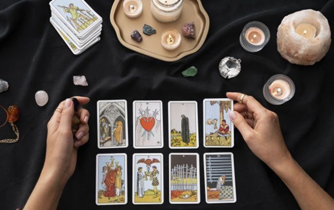 Tarot horoscope for September 1: Libras to get surprises from Universe, Virgos to face tension