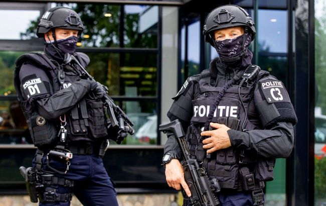 Hostage situation leads to evacuation of 150 homes in Netherlands