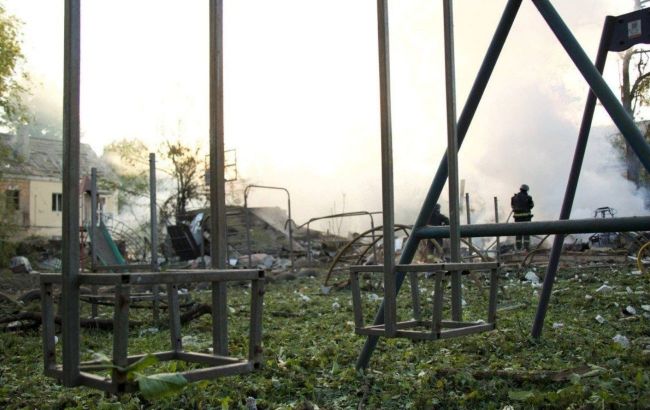 Russia strikes another residential building in Ukraine's Dnipro: Aftermath revealed 