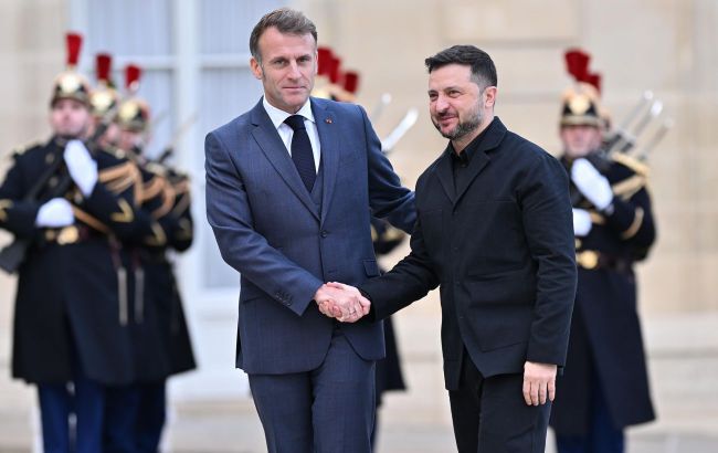 Zelenskyy awards Macron one of Ukraine's highest state honors
