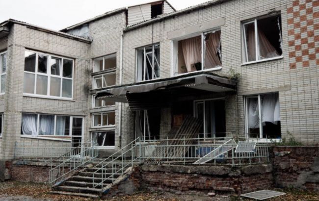 Russia drops bomb on an orphanage in Ukraine's Sumy, killing 2 and injuring many
