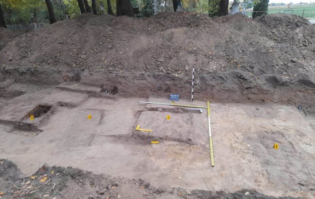 Remains of around 30 Ukrainians killed in 1944 massacre discovered in Poland