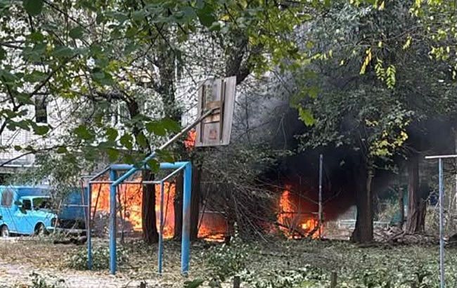 Russian drone hits apartment block in Kremenchuk, injuring 11, including three children