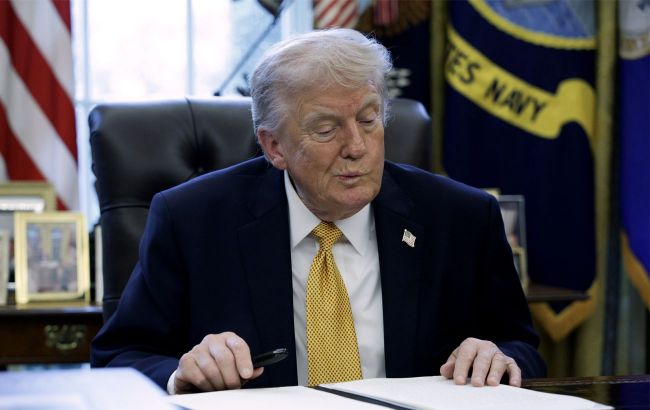 Trump to sign 'bone-crushing' sanctions bill against Russia today, media reports