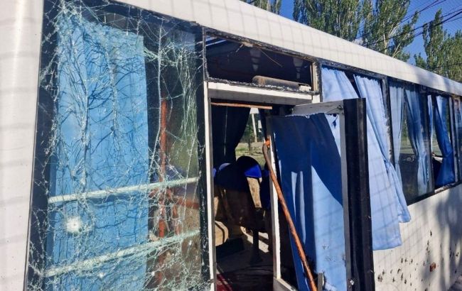 Russia attacks bus in Ukraine's Marhanets with drone, leaving one dead and several injured