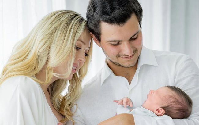 Trump family update: Daughter debuts newborn son's face in photo reveal