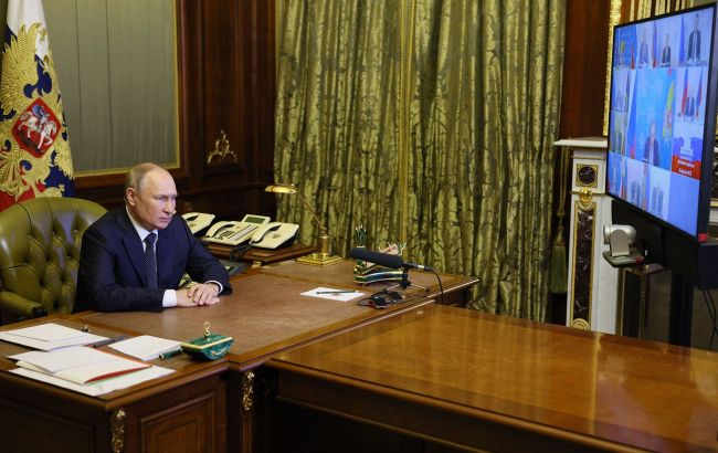 Putin to press exporters to halt ruble's crash - Bloomberg