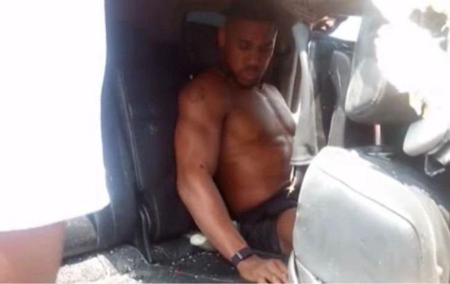 New details on Joshua&rsquo;s car crash: Boxer unharmed, teammates killed