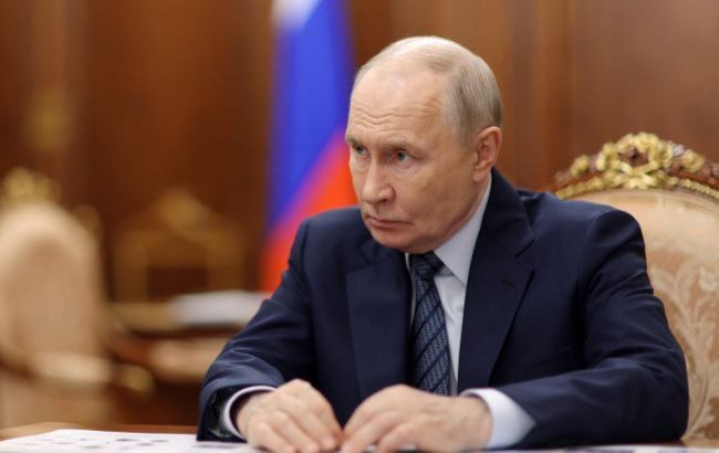 Putin does not want peace before winter, US senator says