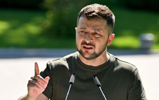 Zelenskyy criticizes NATO, saying only Belarus shoots down Russian Shahed drones over its territory