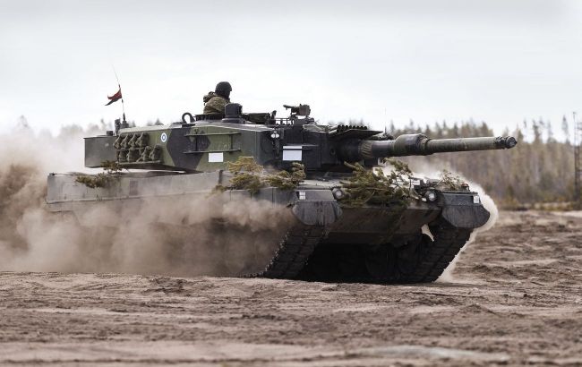 Ukraine uses three modifications of Leopard tanks