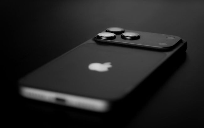 Pre-order flop or bet on Duo: Why new iPhone 18 is selling without usual hype
