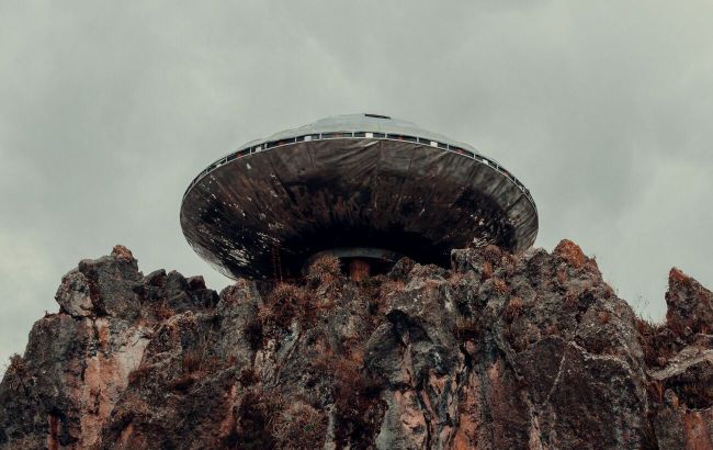 Warp drives and futuristic weapons: Pentagon releases new UFO research files