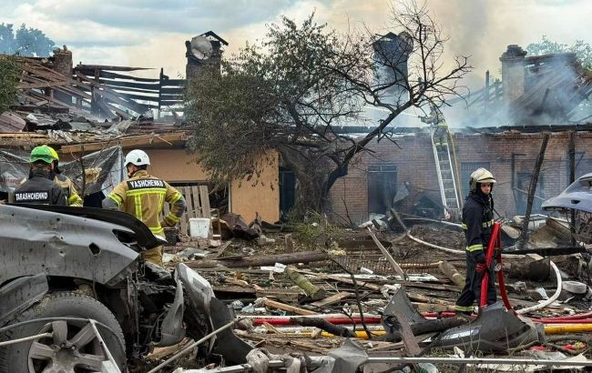 Deadly Russian strike hits site with weapons developers in Kyiv region