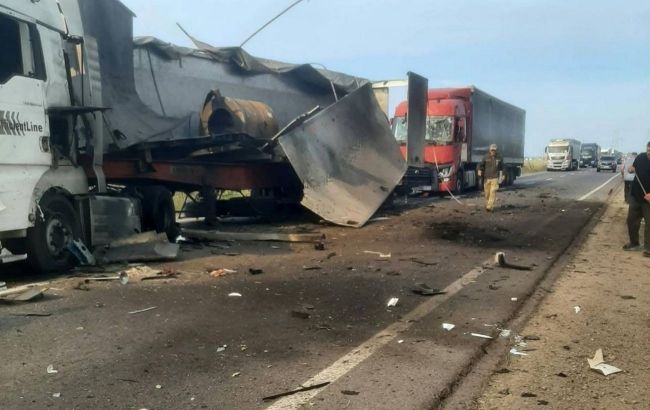Russia strikes Ukraine's Odesa region: Five casualties, one in severe condition