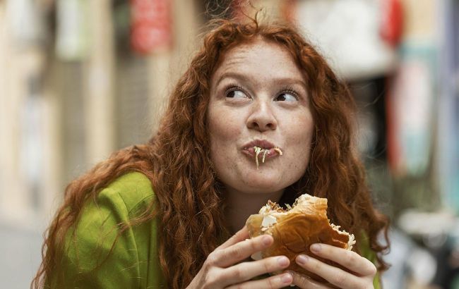 What to eat to improve mood: Foods increasing hormones of joy