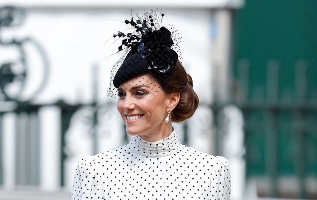 Kate Middleton recreates Princess Diana’s iconic look: Polka dot dress and pearl drop earrings