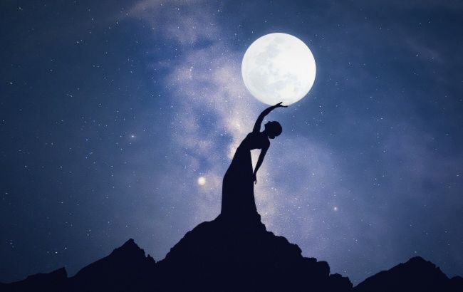 New moon reveals all: Five zodiac signs can't hide from the truth anymore
