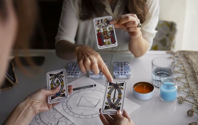 September 1 marks lucky new chapter for 5 zodiac signs, tarot cards reveal