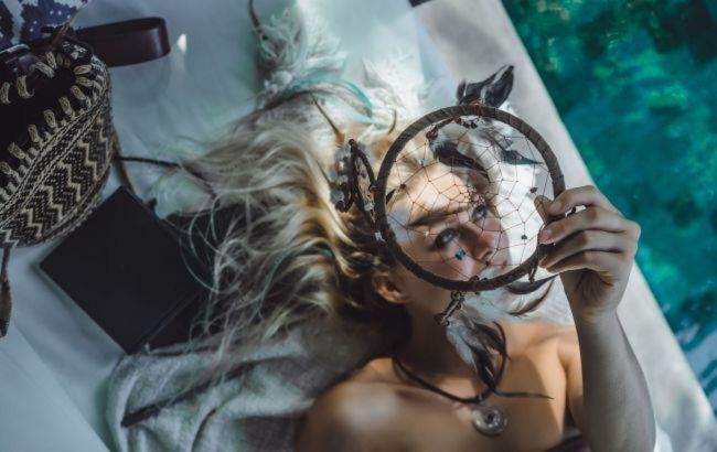 Only these zodiac signs will be rewarded by universe: Tarot cards promise fantastic friday
