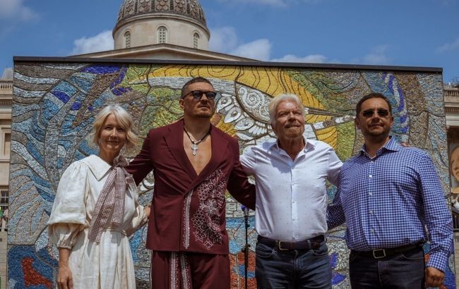 On London's streets, Usyk brings Ukraine's war back into focus (see pics)