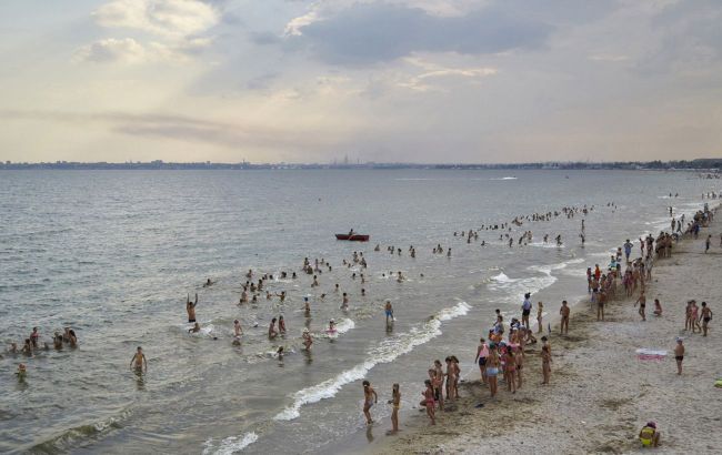 Black Sea near Odesa filling with crabs and seahorses after Kakhovka HPP disaster