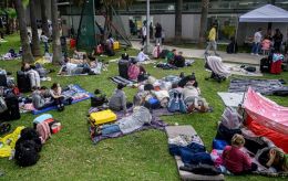 Migrant arrests in US: 80 detained as raids intensify