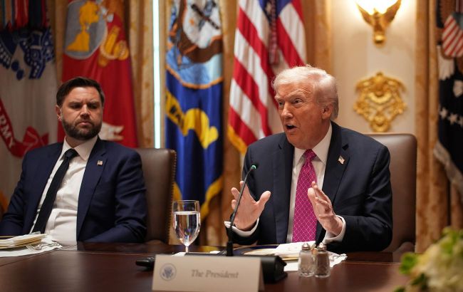 Trump reportedly leaves secret instructions for JD Vance in Oval Office desk