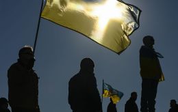 Most Ukrainians reject giving up Donbas in exchange for security guarantees, poll finds