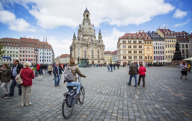British bomb found in Dresden forces massive evacuation of 18,000 residents