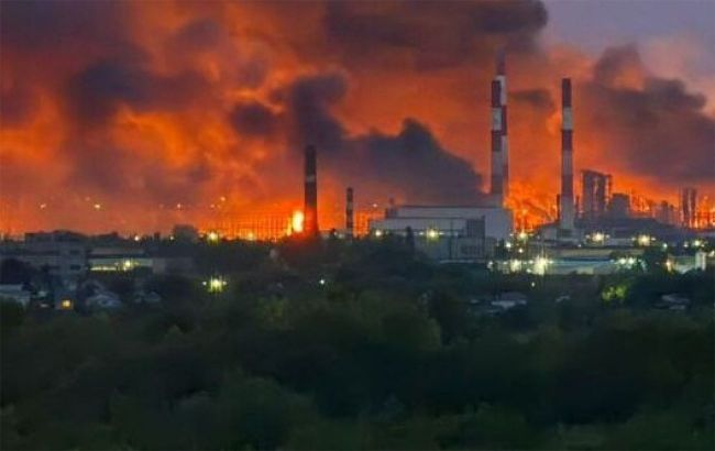 Kuybyshev Refinery in Russia's Samara suspends operations after drone attack, media reports