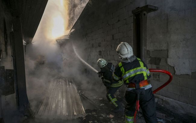 Drone strike targets railway station in Sumy overnight