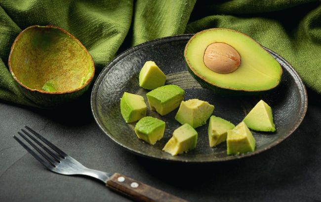 How to store avocado if there's leftover half: Chef's hack