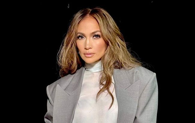Jennifer Lopez took stage in top from famous Ukrainian brand
