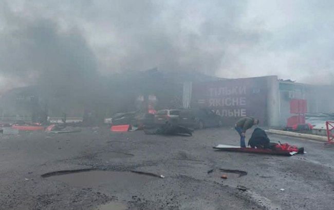 Russia hits gas station near Kharkiv with drone: Six injured, one in serious condition