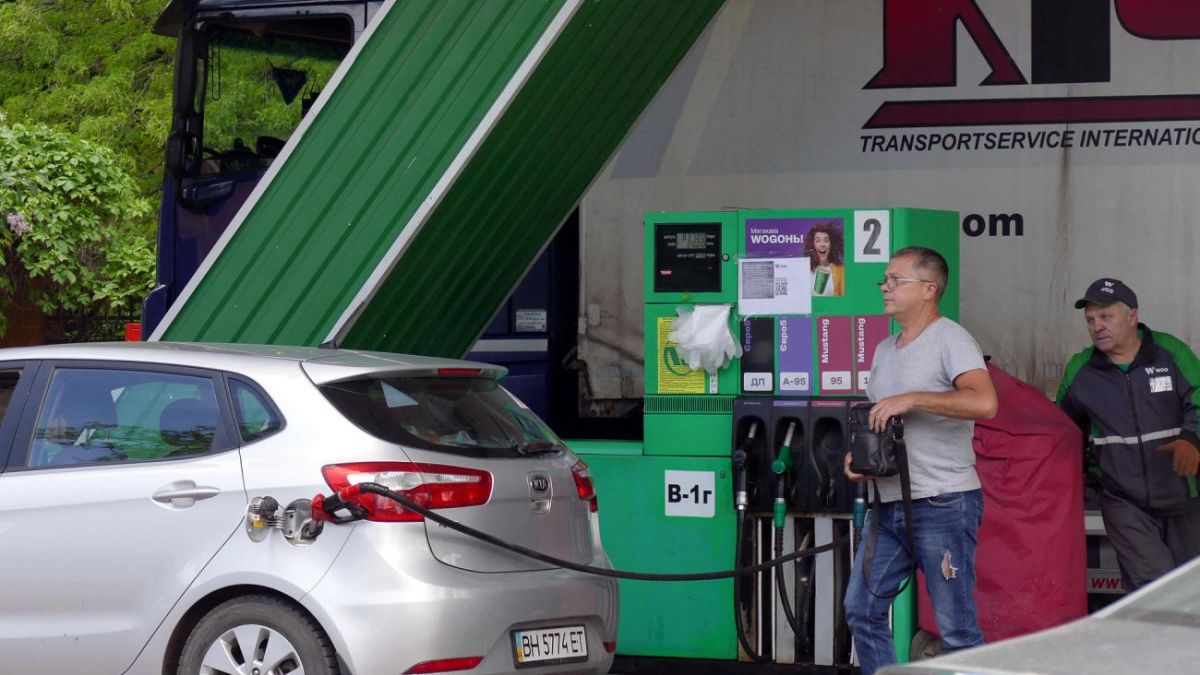 Gasoline prices in Ukraine may surge sharply: Expert explains reason